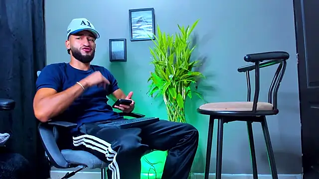 Damian 022 online show from 27, 10, 2025