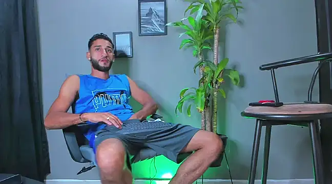 Damian 022 online show from 15, 2, 2025