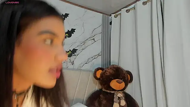 Snapshot of angeli_sexi chatting on 23, 10, 2025 angeli sexi online show from 23, 10, 2025