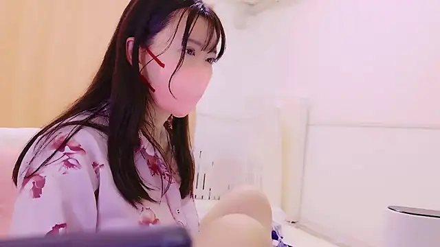 maii- online show from 22, 3, 2025