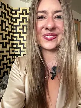 Snapshot of sophielove888 chatting on 3, 3, 2025 sophielove888 online show from 3, 3, 2025