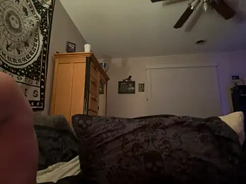 Snapshot of thatdude9_9_9 chatting on 30, 11, 2025 thatdude9 9 9 online show from 30, 11, 2025