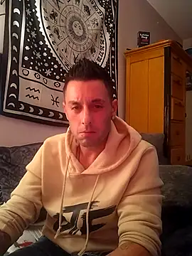 Snapshot of thatdude9_9_9 chatting on 15, 11, 2025 thatdude9 9 9 online show from 15, 11, 2025