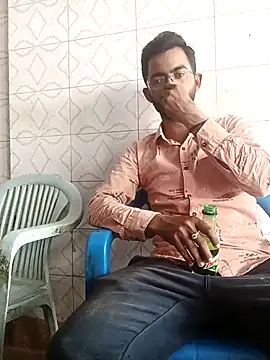 Snapshot of sagarghai07 chatting on 13, 9, 2025 sagarghai07 online show from 13, 9, 2025