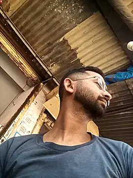 Snapshot of sagarghai07 chatting on 5, 3, 2026 sagarghai07 online show from 5, 3, 2026