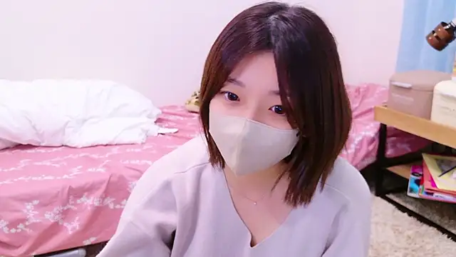 Snapshot of HaruruHappy chatting on 11, 12, 2024 HaruruHappy online show from 11, 12, 2024