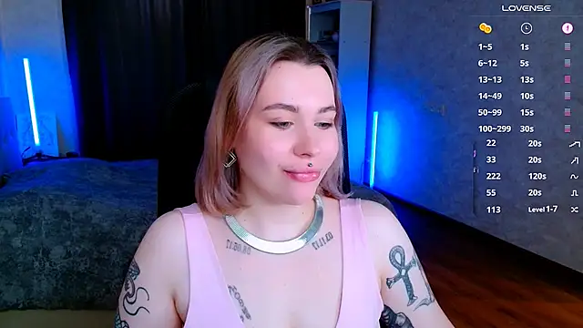 Snapshot of Blueberry-baby chatting on 2, 3, 2025 Blueberry-baby online show from 2, 3, 2025