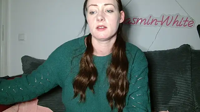 Snapshot of Jasmin-White chatting on 16, 5, 2026 Jasmin-White online show from 16, 5, 2026