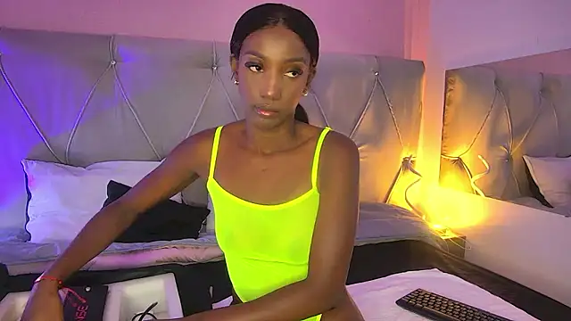 FiorelaLenin online show from 13, 1, 2026