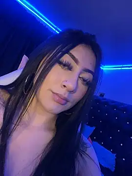 Snapshot of KittyRous chatting on 8, 3, 2025 KittyRous online show from 8, 3, 2025