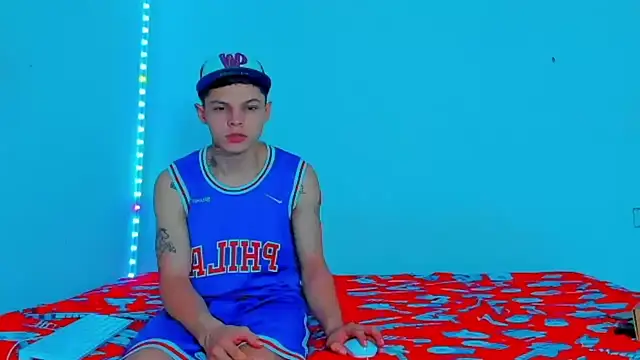 HOT boy2025 online show from 16, 3, 2025