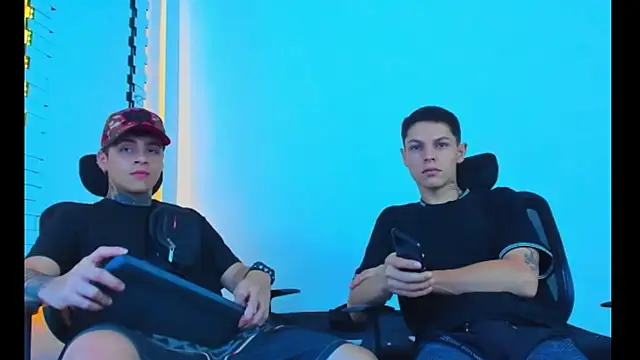 HOT boy2025 online show from 23, 11, 2025