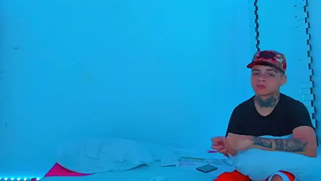HOT boy2025 online show from 21, 1, 2025