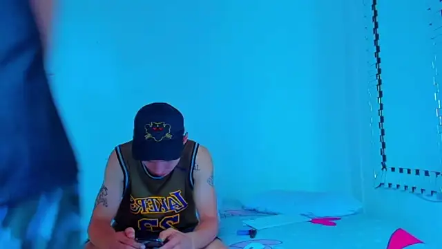 HOT boy2025 online show from 31, 1, 2025