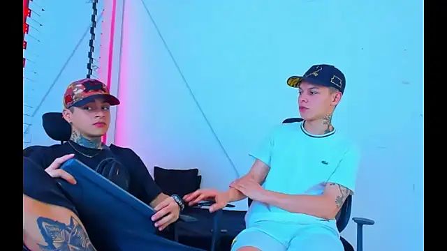 HOT boy2025 online show from 24, 9, 2025