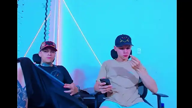 HOT boy2025 online show from 11, 9, 2025