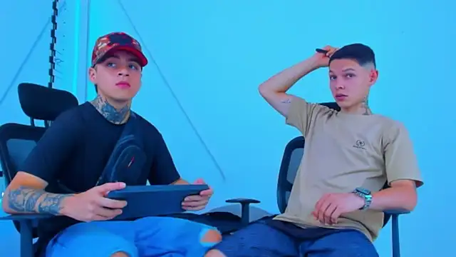 HOT boy2025 online show from 5, 11, 2025