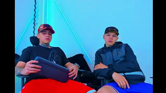 HOT boy2025 online show from 14, 9, 2025