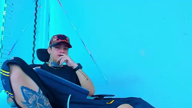 HOT boy2025 online show from 12, 10, 2025