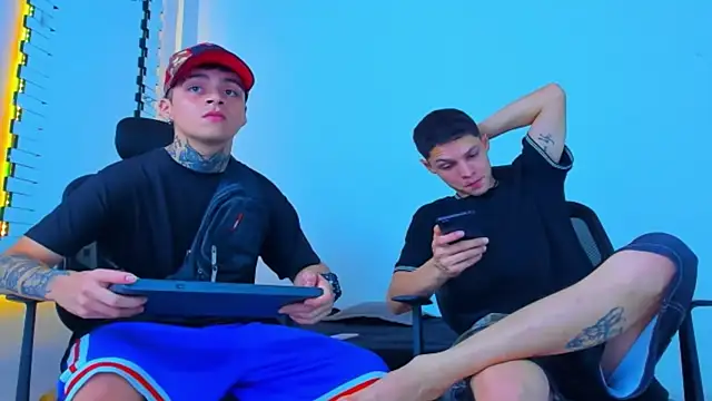 HOT boy2025 online show from 15, 11, 2025