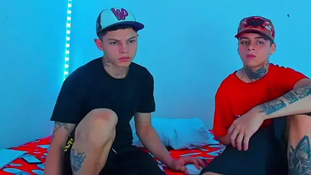 HOT boy2025 online show from 18, 3, 2025