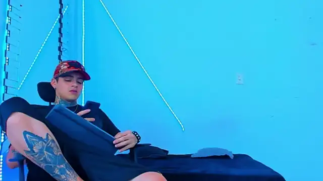 HOT boy2025 online show from 9, 10, 2025