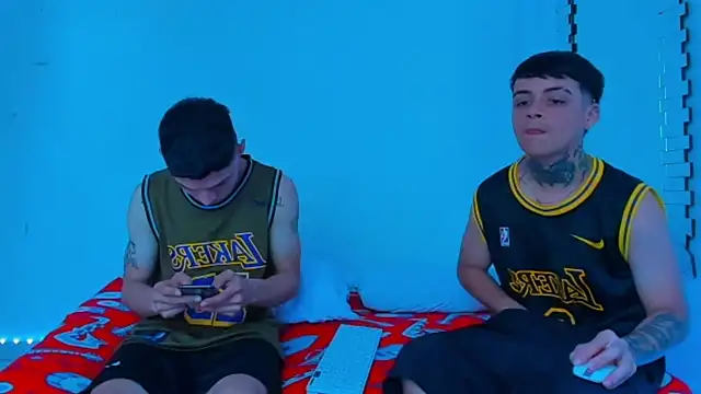 HOT boy2025 online show from 18, 1, 2025