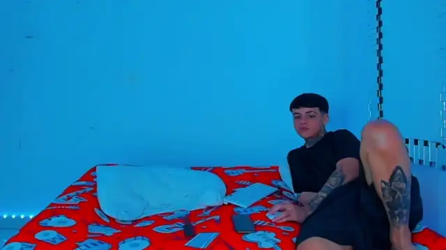 HOT boy2025 online show from 6, 1, 2025