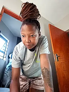 Mayo01  online show from 22, 10, 2025