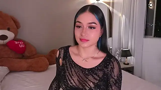 Snapshot of AnnyHizzle chatting on 13, 11, 2025 AnnyHizzle online show from 13, 11, 2025