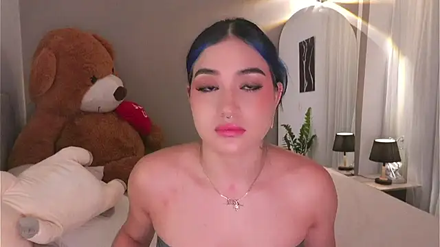 Snapshot of AnnyHizzle chatting on 14, 10, 2025 AnnyHizzle online show from 14, 10, 2025