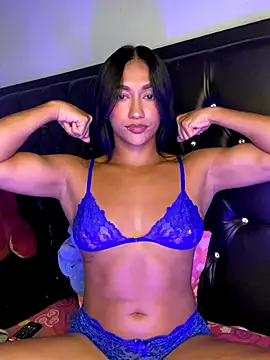 Snapshot of mailyreid chatting on 5, 11, 2025 mailyreid online show from 5, 11, 2025