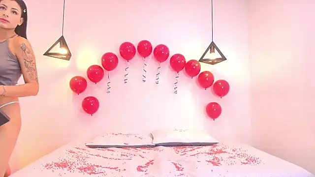 Tinny and Candy online show from 14, 2, 2025