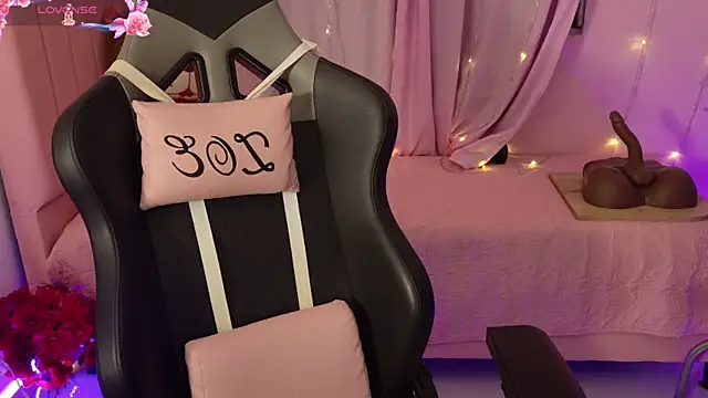 zoesullivan online show from 25, 5, 2026