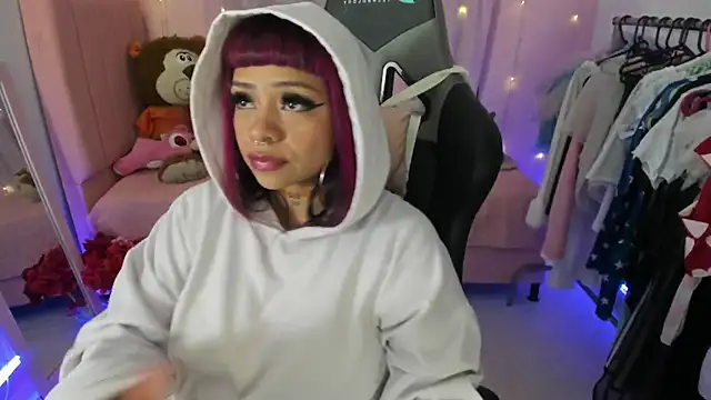 zoesullivan online show from 25, 2, 2026