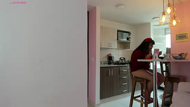 zoesullivan online show from 16, 1, 2025