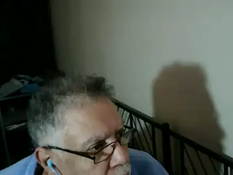 100Tauros online show from 17, 12, 2025