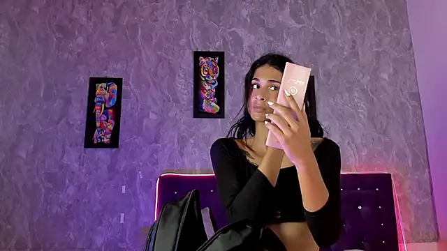 Mara friendboy699 online show from 27, 12, 2024