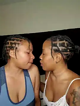 R-thequeen online show from 24, 11, 2025