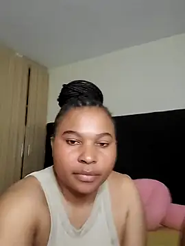 R-thequeen online show from 15, 7, 2026