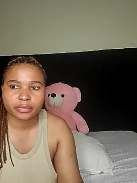 R-thequeen online show from 25, 2, 2026