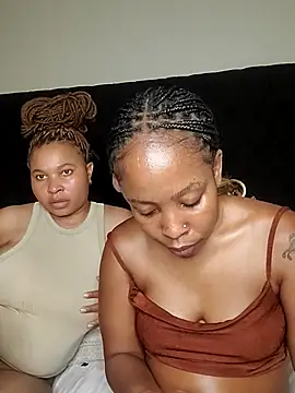 R-thequeen online show from 23, 2, 2026