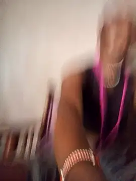 petite 12 online show from 23, 2, 2025