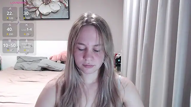 Snapshot of annabel8 chatting on 25, 10, 2025 annabel8 online show from 25, 10, 2025