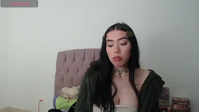 Snapshot of Julieta_De_Los_Angeles chatting on 27, 3, 2026 Julieta De Los Angeles online show from 27, 3, 2026