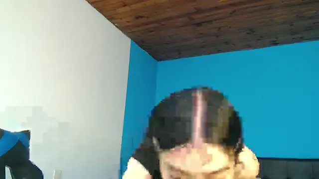 Julieta De Los Angeles online show from 22, 10, 2025