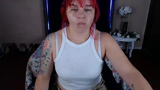 Snapshot of VioletaaaSlave chatting on 4, 5, 2026 VioletaaaSlave online show from 4, 5, 2026