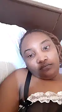 StacyGee24 online show from 2, 2, 2025