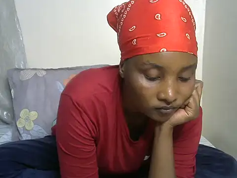 StacyGee24 online show from 12, 11, 2025