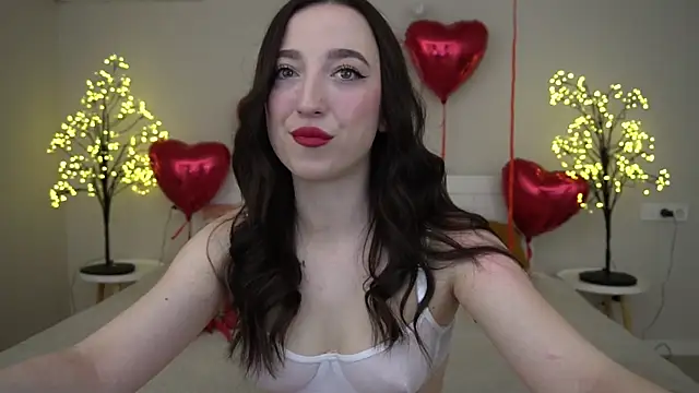 MonAmourrrR online show from 14, 2, 2025